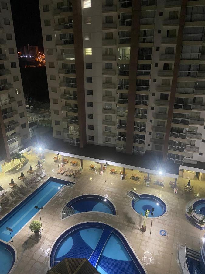Condominio Gran Reserva Casa Da Madeira Home Caldas Novas Buitenkant foto